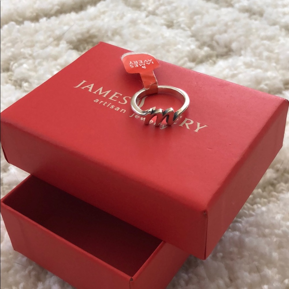 Never worn James Avery size 6 initial M